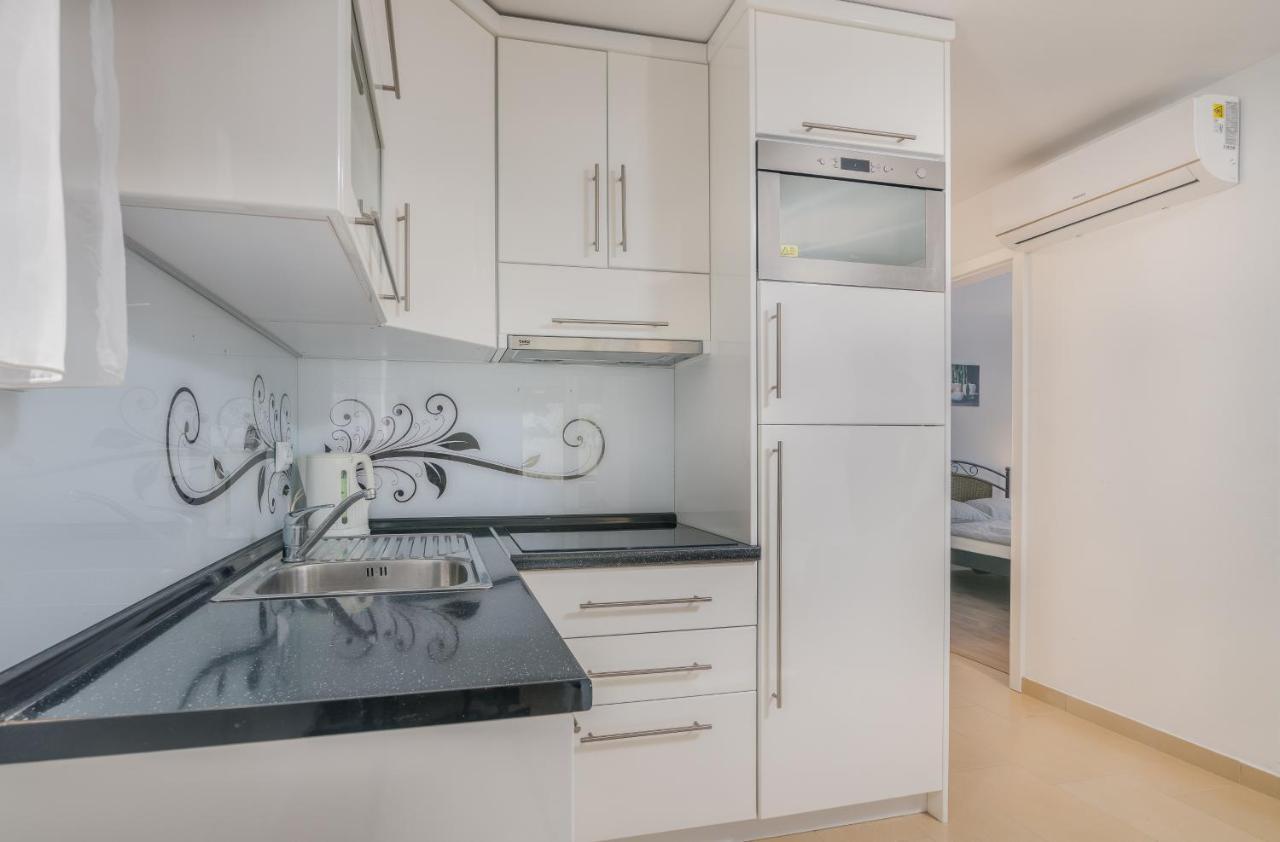 Apartment Tulipan Климно Екстериор снимка